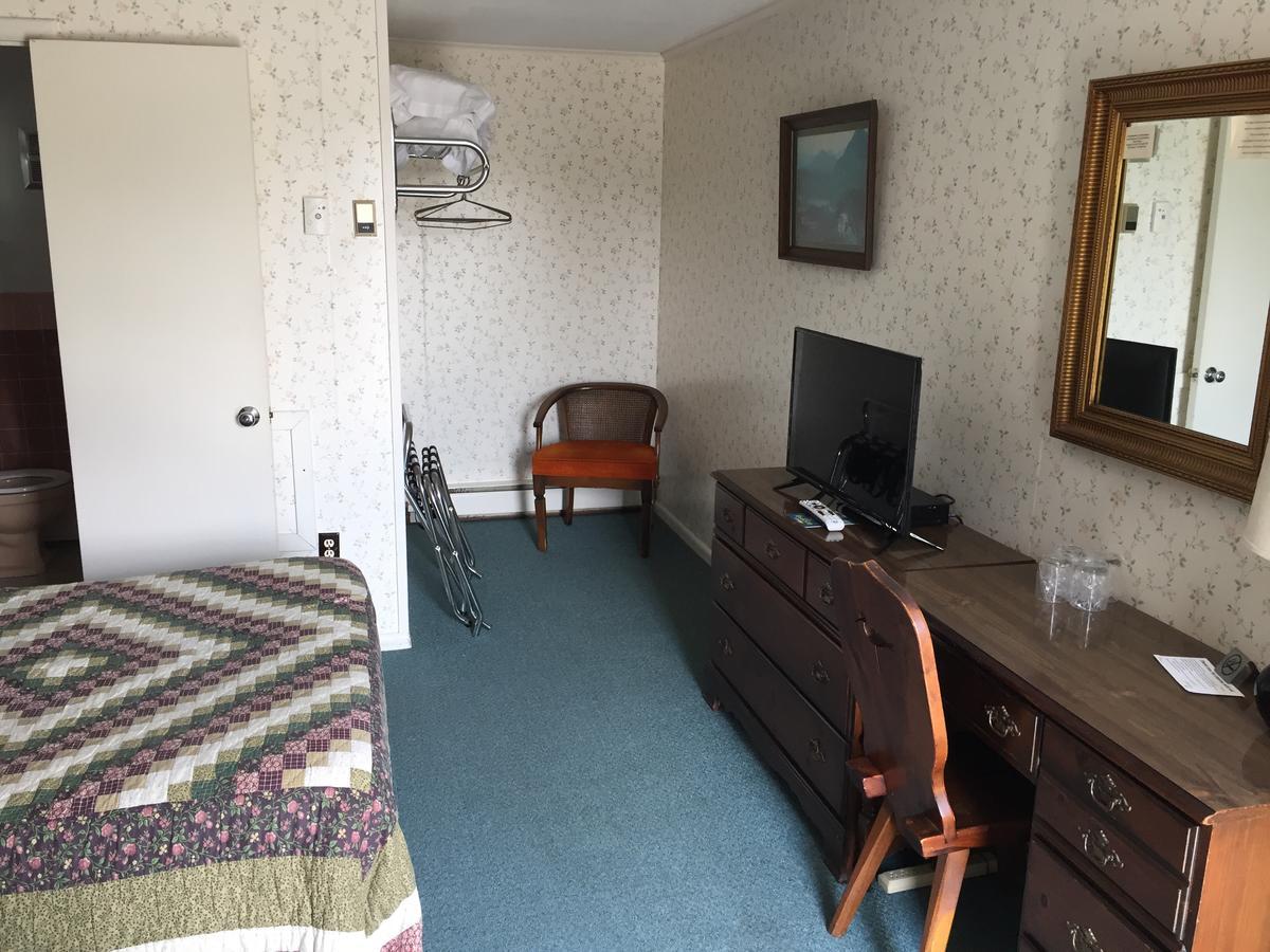 Swiss Inn Londonderry Екстериор снимка