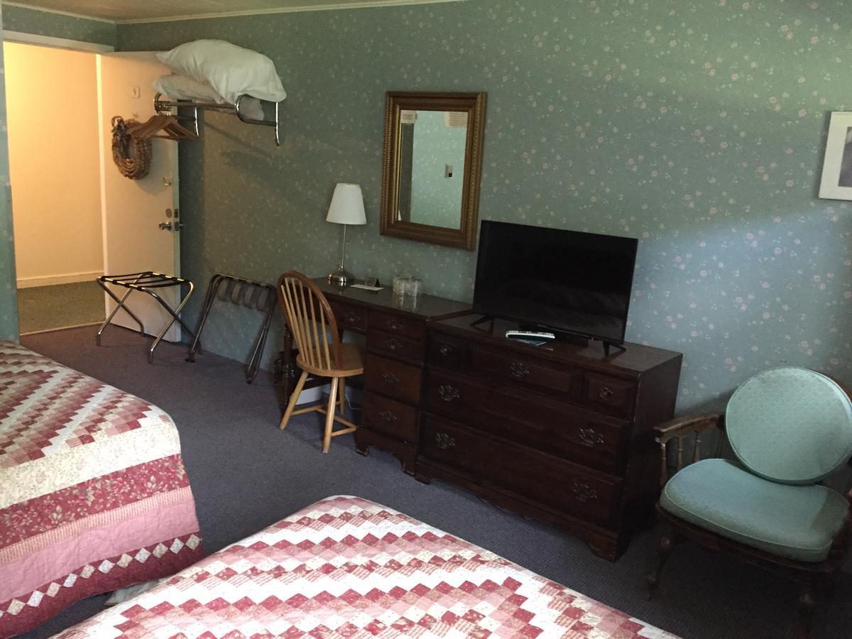 Swiss Inn Londonderry Екстериор снимка