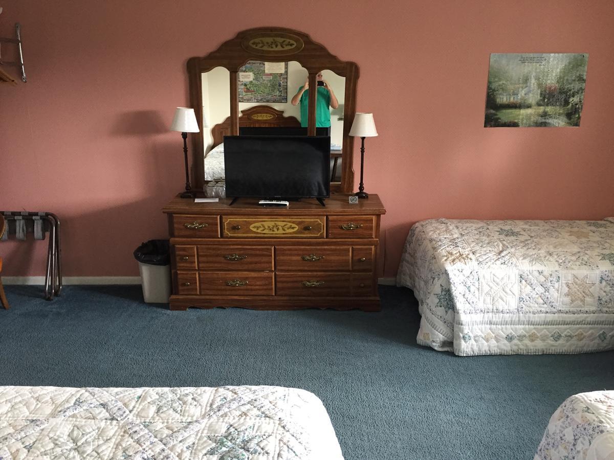 Swiss Inn Londonderry Екстериор снимка
